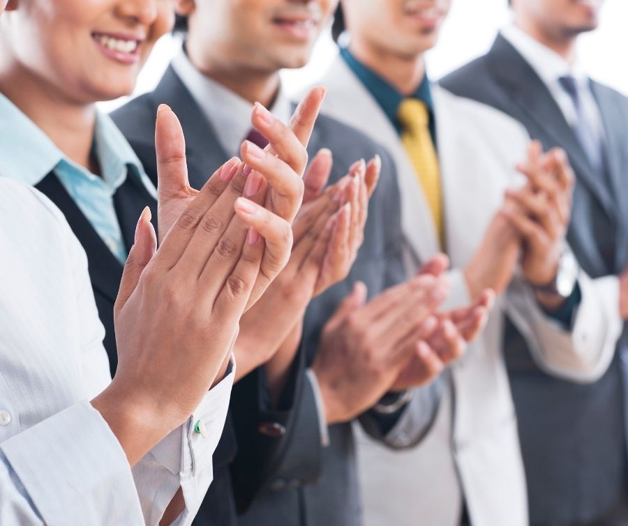 Jak wdrożyć skuteczny system premiowania pracowników1