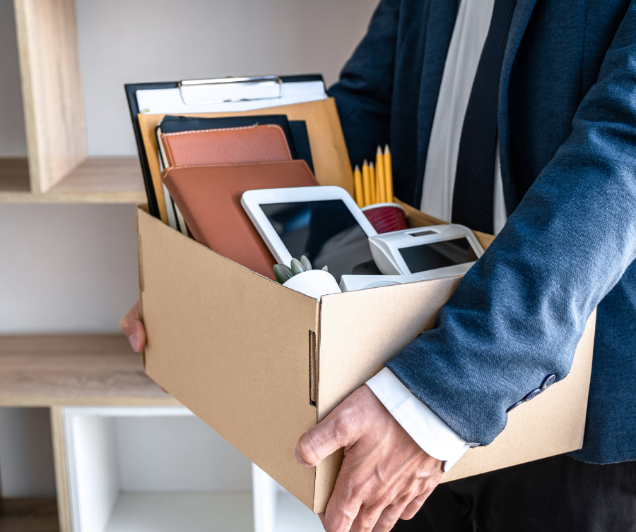 odejście pracownika z organizacji