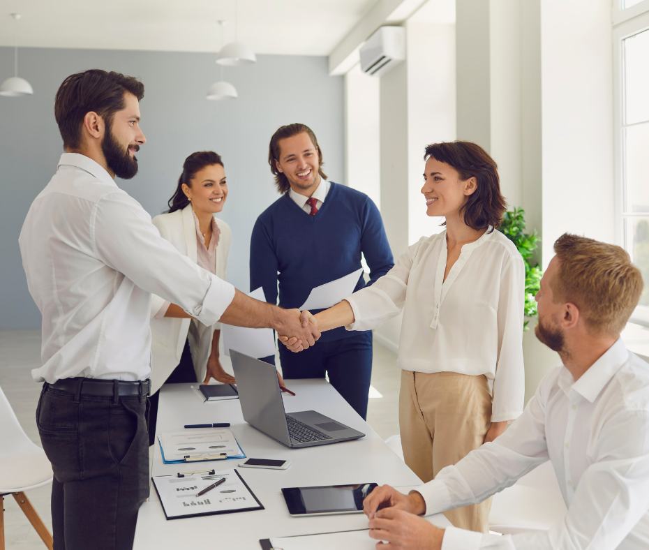 Jak promować pracowników na kierowników?