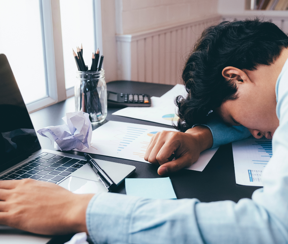 kursy nowe zdjęcia – 2024-07-03T184359.304 przeciążenie pracą