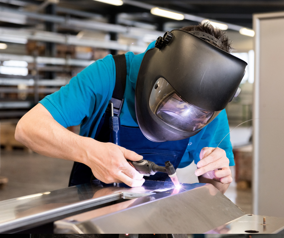 spawanie-w-masce Spawanie na produkcji w masce